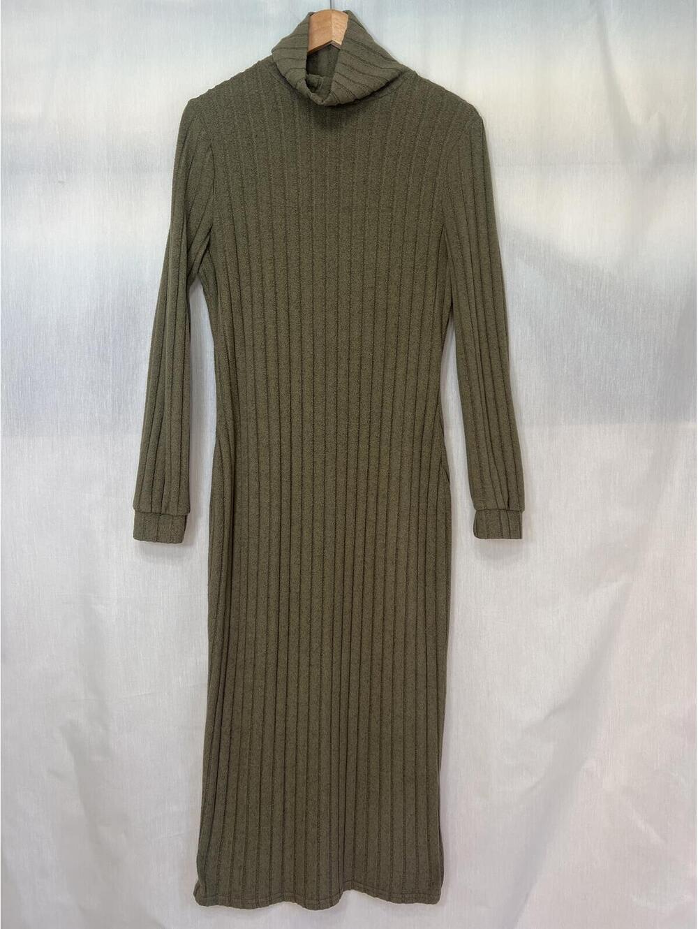 Ribbed Turtleneck Long Sleeve Maxi Dress Women’s Size 10